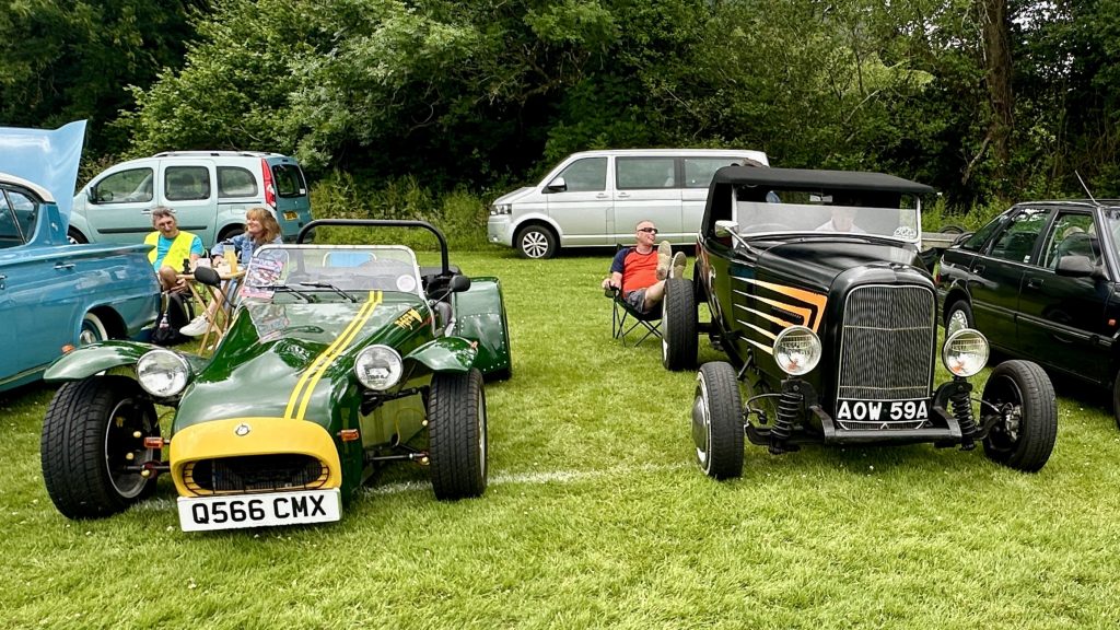Totnes Classic Car Show 2025 (13)