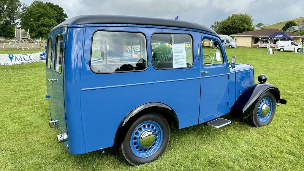Totnes Classic Car Show 2025 (22)