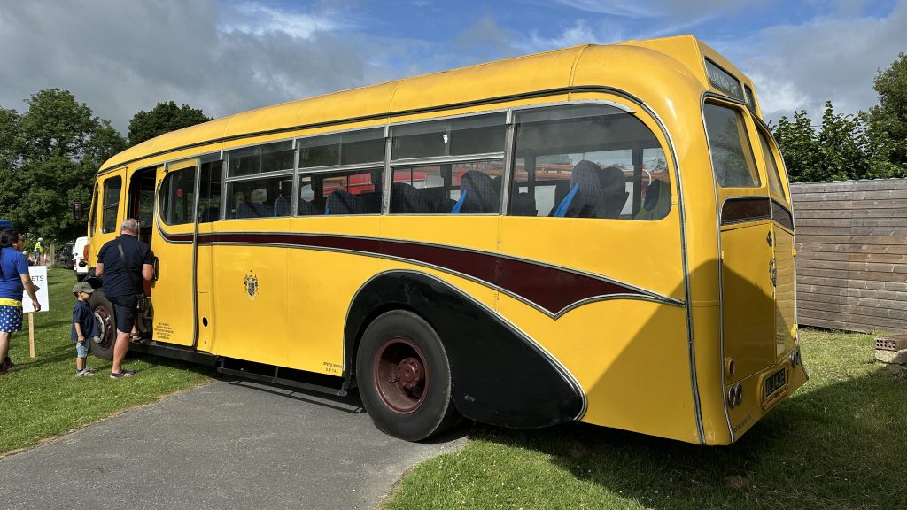 Totnes Classic Car Show 2025 (38)