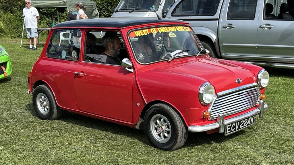 Totnes Classic Car Show 2025 (43)